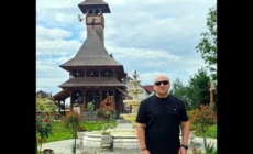 Artistul Marcel Pavel a promovat bisericile de lemn din Maramureș în timpul vizitei sale în județ