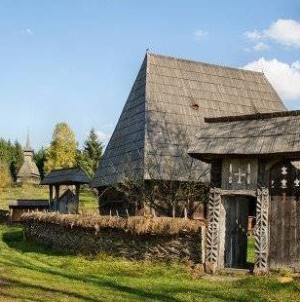 Expoziția „Amintiri din sat”, la Muzeul Satului Maramureșean