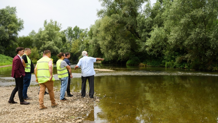 Accelerează lucrările pe DJ 182B și se amenajează o traversare provizorie peste râul Lăpuș, între Cătălina și Mocira