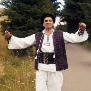 Deți Iuga a lansat noua tropotită de pe Mara – „Pă drumu’ țării în sus”