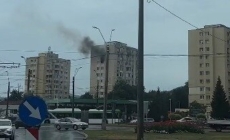 Incendiu într-un apartament de pe bulevardul Decebal din Baia Mare. 33 de locatari au fost evacuați