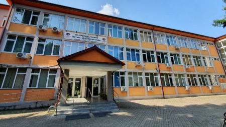 Înscrieri deschise la Comunicare și Relații Publice, la Facultatea de Litere din Baia Mare