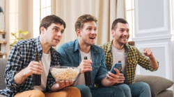 Cum schimbă marile competiții sportive obiceiurile de consum ale românilor