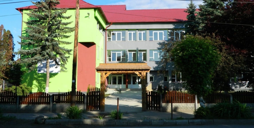 Liceul Tehnologic Forestier Sighetu Marmației oferă oportunități de studii postliceale în domeniul informaticii