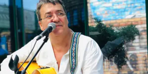 „Toamna Folk” la Cetatea Fisculuișului din Șișești. Florin Chilian, invitat special
