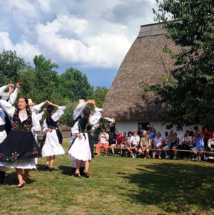 „Dorul pâinii de acasă”: Trei zile de tradiții, meșteșuguri și gastronomie la Muzeul Satului Baia Mare