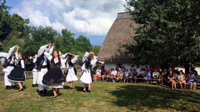 „Dorul pâinii de acasă”: Trei zile de tradiții, meșteșuguri și gastronomie la Muzeul Satului Baia Mare