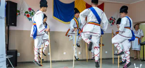 Festivalul-concurs „Pe sub poala Codrului – Prânzul miresei Anicuța” de la Stremț ajunge la ediția a VIII-a
