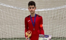 Performanță în fotbalul maramureșean: Portarul Radu Ardelean din Sarasău, recrutat la FCSB