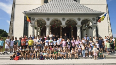 Școala de Vară „Fiii Maicii Domnului” în Parohia Șieu: Aproape 100 de copii au participat la activități