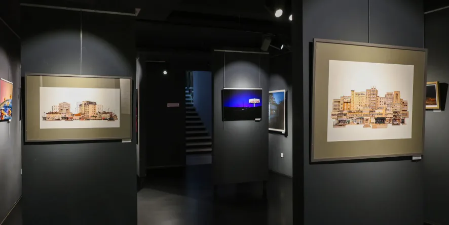 Expoziția doctoranzilor în Arte Vizuale, deschisă la Colonia Pictorilor din Baia Mare