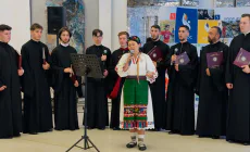 Ansamblul Folcloric Național „Transilvania”, mesaj de pace și speranță pentru copiii ucraineni afectați de război