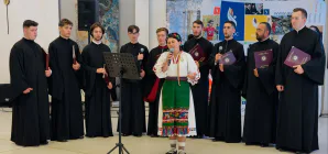 Ansamblul Folcloric Național „Transilvania”, mesaj de pace și speranță pentru copiii ucraineni afectați de război