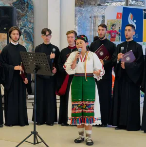 Ansamblul Folcloric Național „Transilvania”, mesaj de pace și speranță pentru copiii ucraineni afectați de război