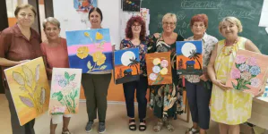 Dialog între suflet și pânză: Atelier de pictură pentru senioarele de la Centrul „Rivulus Pueris” Baia Mare