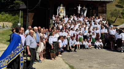 Parohia Ortodoxă Română Vișeu – Valea Râului a organizat tradiționala procesiune în cinstea Maicii Domnului