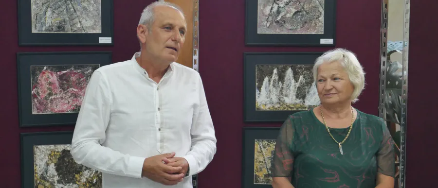 „Ecouri din Mină”, expoziție dedicată memoriei mineritului maramureșean, deschisă la Muzeul de Mineralogie din Baia Mare