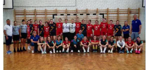 Handbal: Jocuri de verificare intense pentru Junioarele 1 de la Fabrica de Campioni în compania CSU Oradea