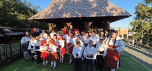 De Ziua Maramureșului: Credința, tradiția și comunitatea s-au întâlnit la Muzeul Satului din Baia Mare