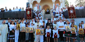 PS Părinte Iustin a târnosit biserica din Șișești