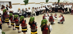 Ansamblul Folcloric „Berbeștenii” va participa la Festivalul Național al Școlilor de Dans Popular „Țara Silvaniei”
