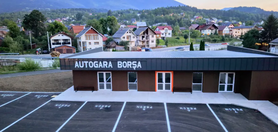 Autogara Borșa prinde viață după 43 de ani. Prima cursă va fi dedicată elevilor de 10 din oraș