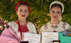 Maramureșencele Victoria Petrenciuc și Patricia Moldovan se întorc cu premii de la Festivalul Concurs ,,Pe deal la Teleormănel”