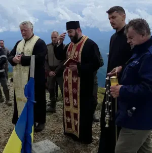 Va fi sfințit noul refugiu montan instalat pe Muntele Pop Ivan din Munții Maramureșului