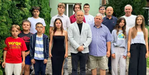 Șahul apropie Maramureșul de Republica Moldova: Nouă tineri șahiști din Sîngerei, în tabără de pregătire la Baia Sprie