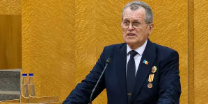 Alexandru Arseni, cere unirea cu România în fața conducerii Republicii Moldova
