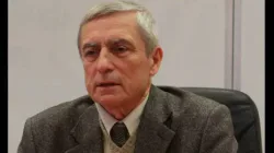 22 august 1941, s-a născut scriitorul maramureșean Victor Tecar
