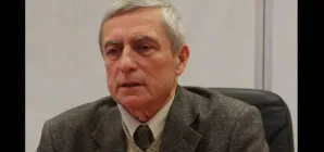 22 august 1941, s-a născut scriitorul maramureșean Victor Tecar