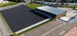 Spațiul asfaltat din zona Autogării din Borșa poate fi folosit temporar pentru parcare