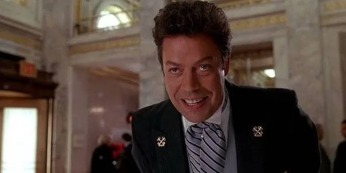 Doliu în lumea filmului: a murit actorul Tim Curry, cunoscut și din filmul „Singur acasă 2”