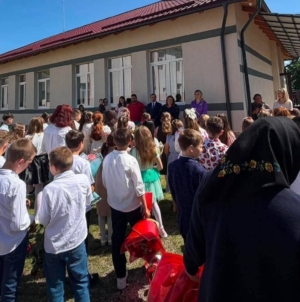 Angajare personal nedidactic cu normă întreagă la Crăciunești și Bocicoiu Mare