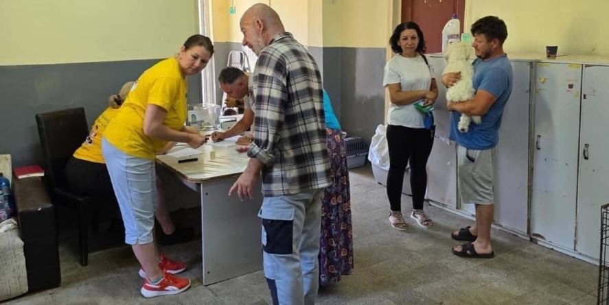 A început campania de sterilizare gratuită a câinilor și pisicilor în Tăuții-Măgherăuș