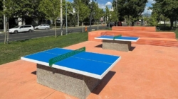 Mese de ping-pong, montate în zonele de joacă de pe malul Săsarului în Baia Mare. Vor urma și altele