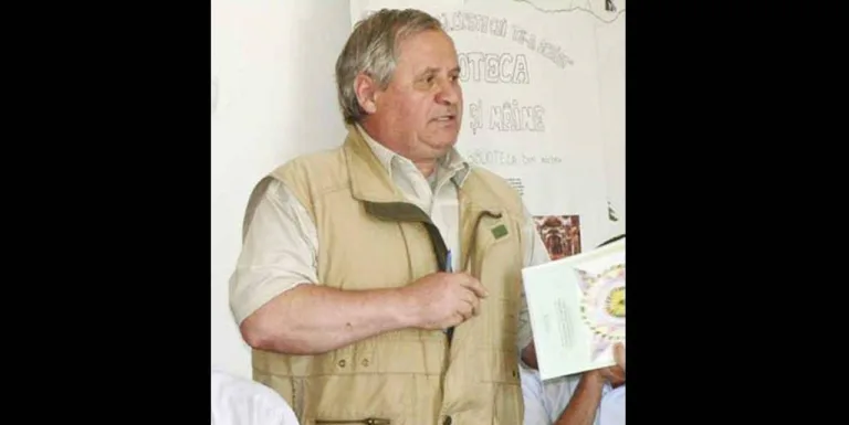 26 august, 80 de ani de la nașterea filologului maramureșean Adrian Teodor Mandric