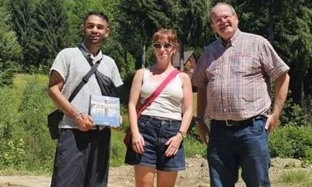 Albumul „101 minuni de la capătul lumii – Băiuț”, semnat de Walter Übelhart, studiat de doctoranzi din Franța și Spania