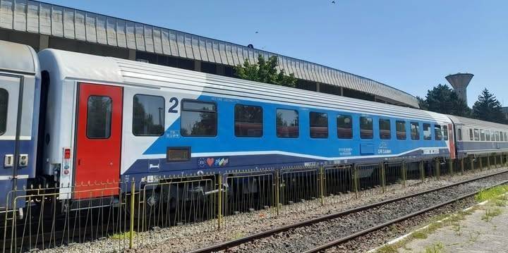 CFR a introdus în circulație primul vagon cușetă modernizat, care trece și prin Baia Mare