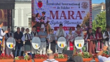 Tradiții din țară și din străinătate, reunite la Festivalul Internațional de Folclor „MARA”