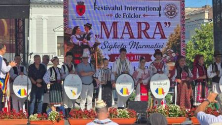 Tradiții din țară și din străinătate, reunite la Festivalul Internațional de Folclor „MARA”