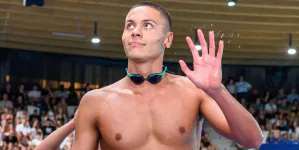 David Popovici, în finala europeană de 200 m liber după o semifinală excelentă: 1:44,56