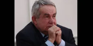 17 august 1950, s-a născut Dan Călin Peter, fost rector al Universității de Nord