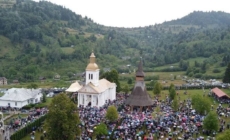 Trafic modificat în jurul Mănăstirii Moisei. Intrarea și ieșirea se fac pe trasee diferite