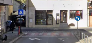 Nouă regulă de circulație pe strada Teatrului. „Obligatoriu stânga” la intersecția cu Gheorghe Șincai