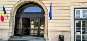 Casa de Cultură Baia Sprie găzduiește în această după-amiază vernisajul „Salonului de Vară”
