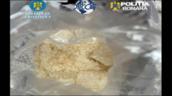 Două persoane, arestate preventiv într-un dosar de trafic de droguri în Maramureș