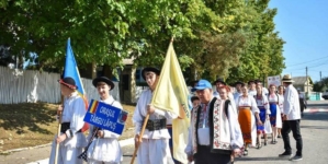 Țara Lăpușului a trecut din nou Prutul. Artiști din Târgu Lăpuș, la Căpriana și Scoreni