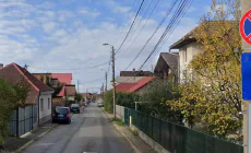 Schimbări pe strada Plugarilor din Baia Mare. Vor apărea noi locuri de parcare și indicatoare „Oprirea interzisă”
